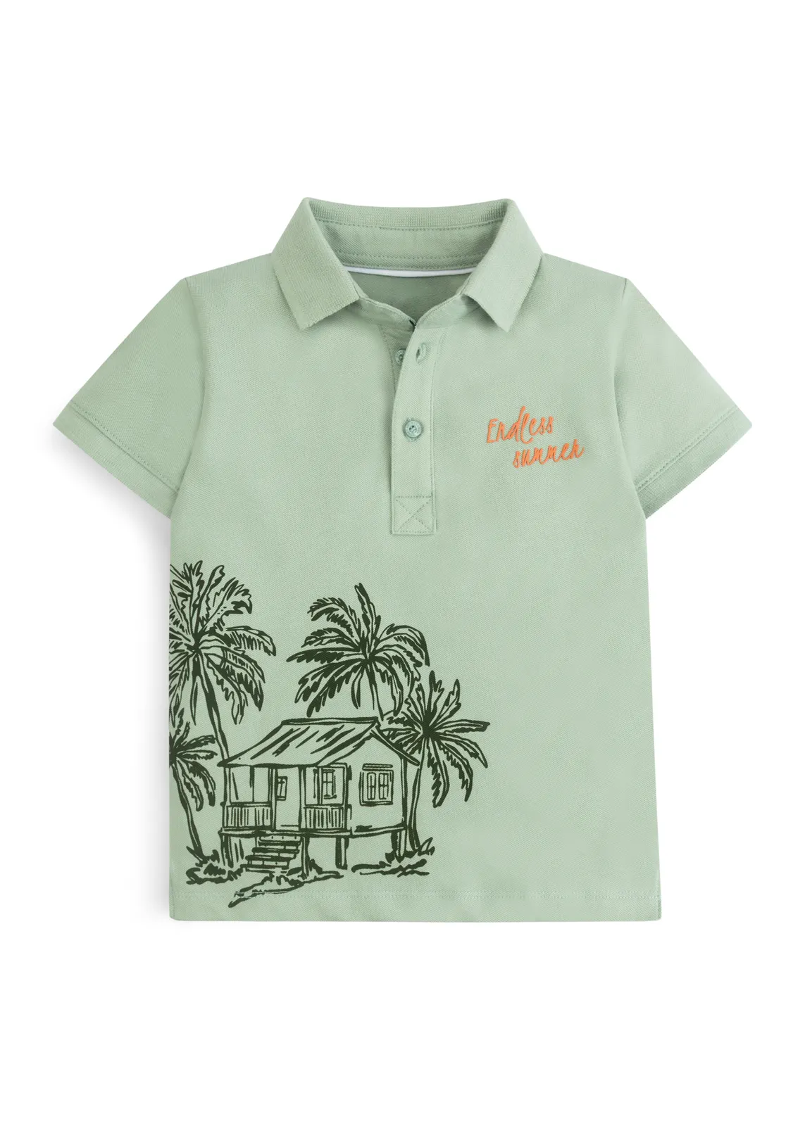 Jungen-Poloshirt in Salbeigrün mit Strandhütten-Print am Saum und orangem Schriftzug, Vorderansicht